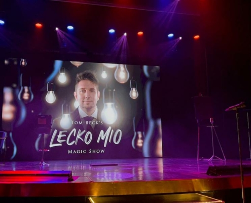 Der Zauberer München auf der AIDA im Golf von Biskaya